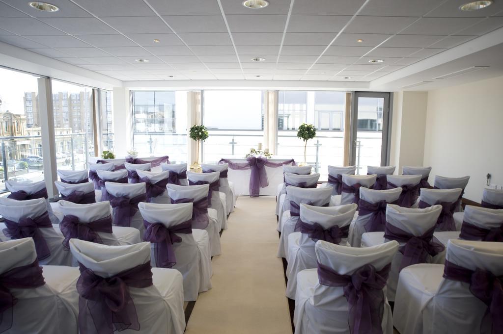 Waterfront Southport Hotel Buitenkant foto